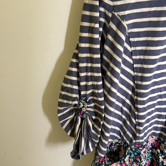 Anthropologie fairley floral size Large long sleeves striped gray white - Picture 3 of 9